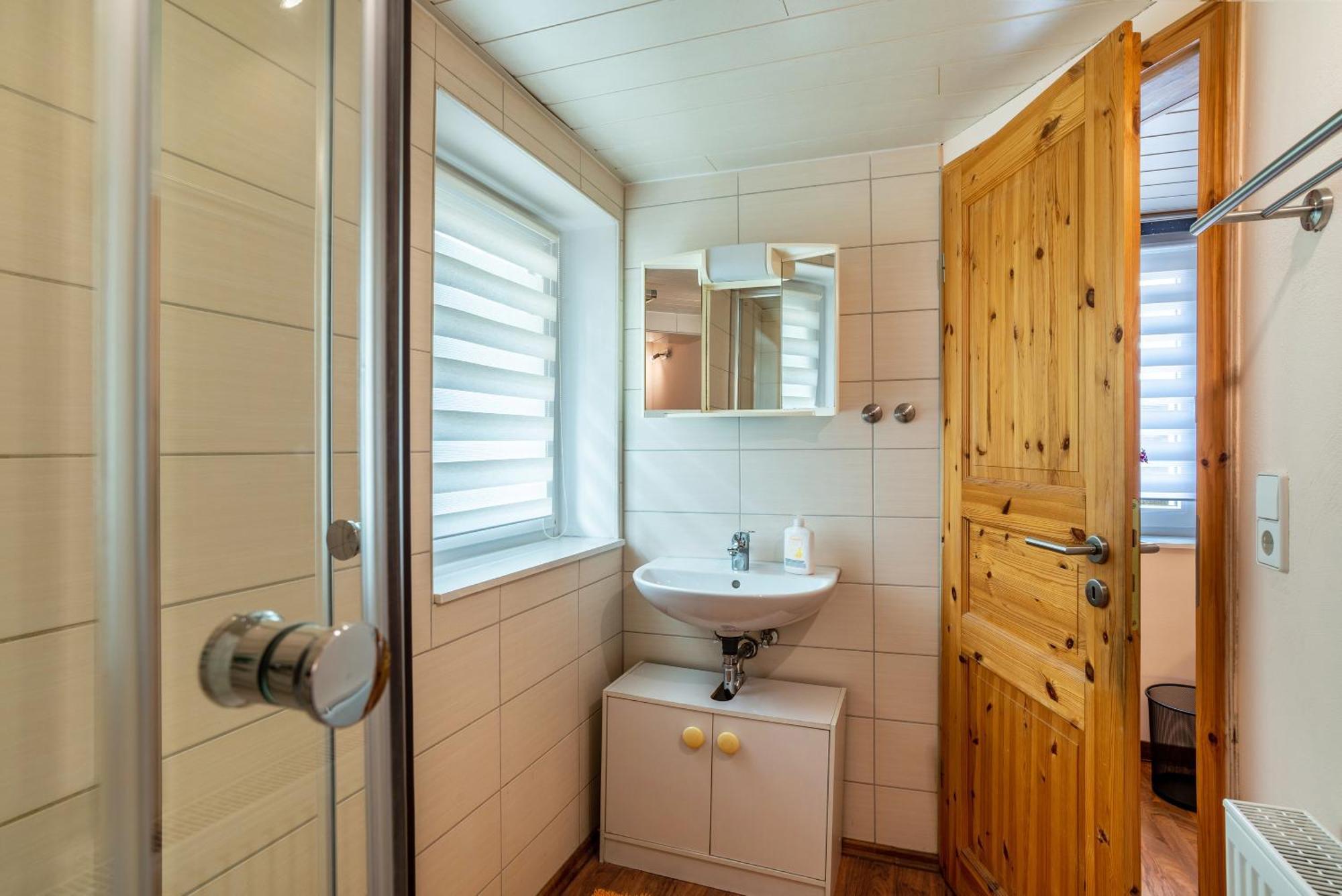 Ferienwohnung Blaues Haus Ubstadt-Weiher Dış mekan fotoğraf