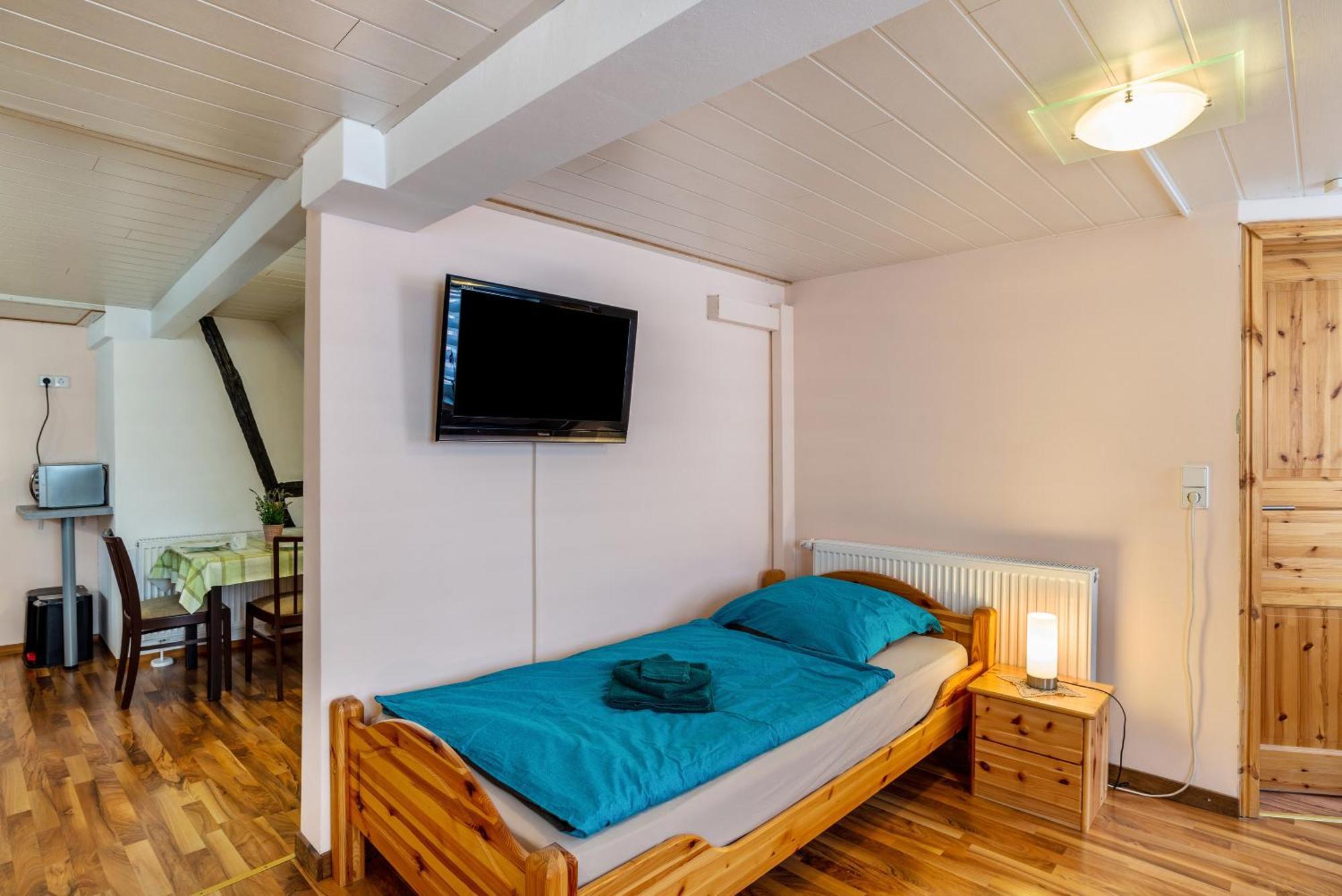 Ferienwohnung Blaues Haus Ubstadt-Weiher Dış mekan fotoğraf