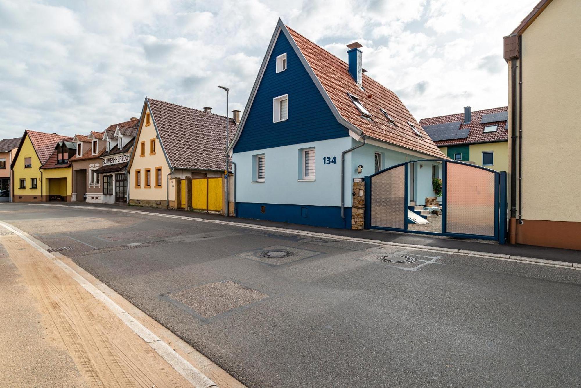 Ferienwohnung Blaues Haus Ubstadt-Weiher Dış mekan fotoğraf